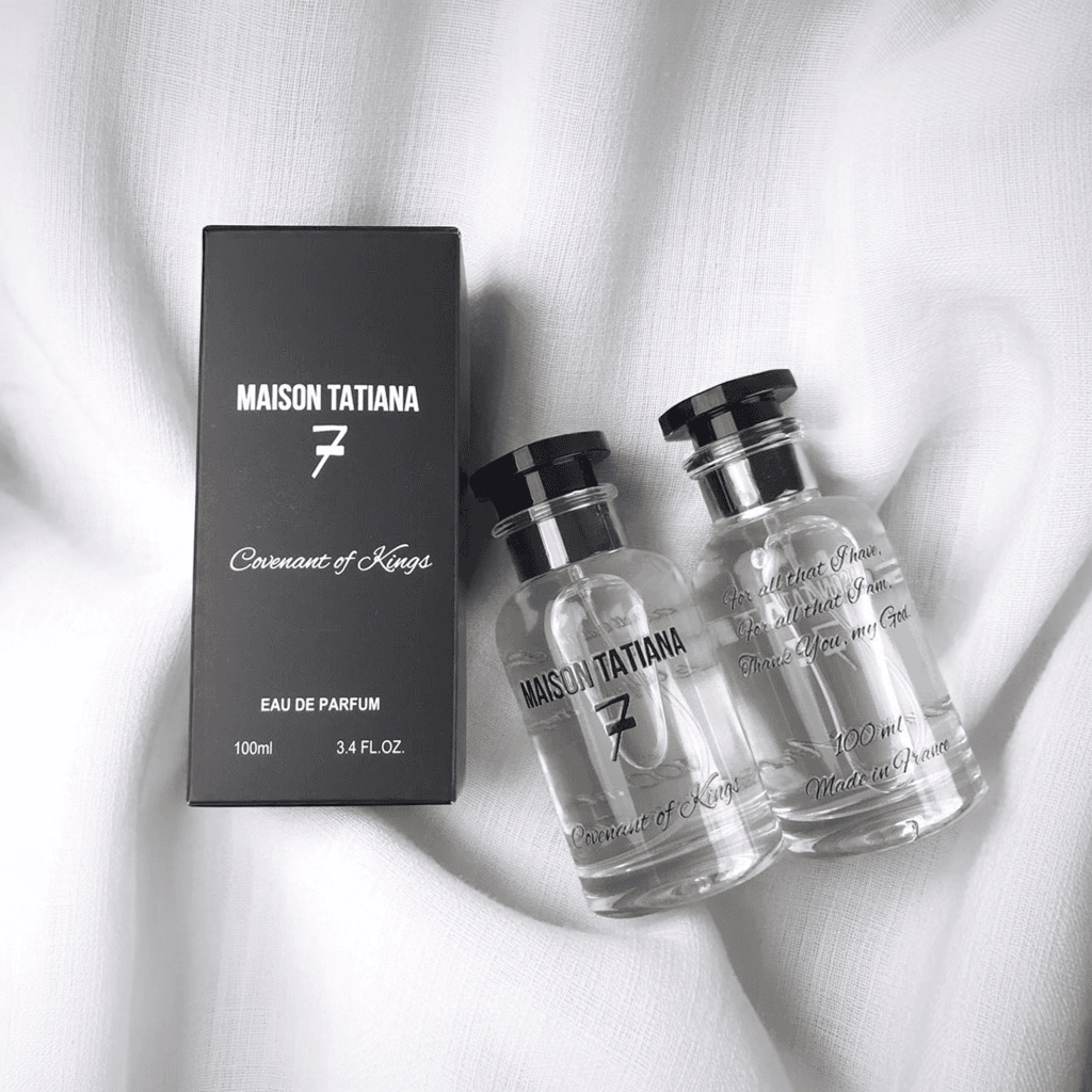 Covenant of Kings perfume on a white cloth background